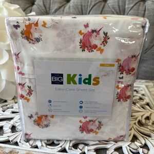 Pink Butterflies & Unicorns 3 Piece Full Sheet set by Big Kids NEW